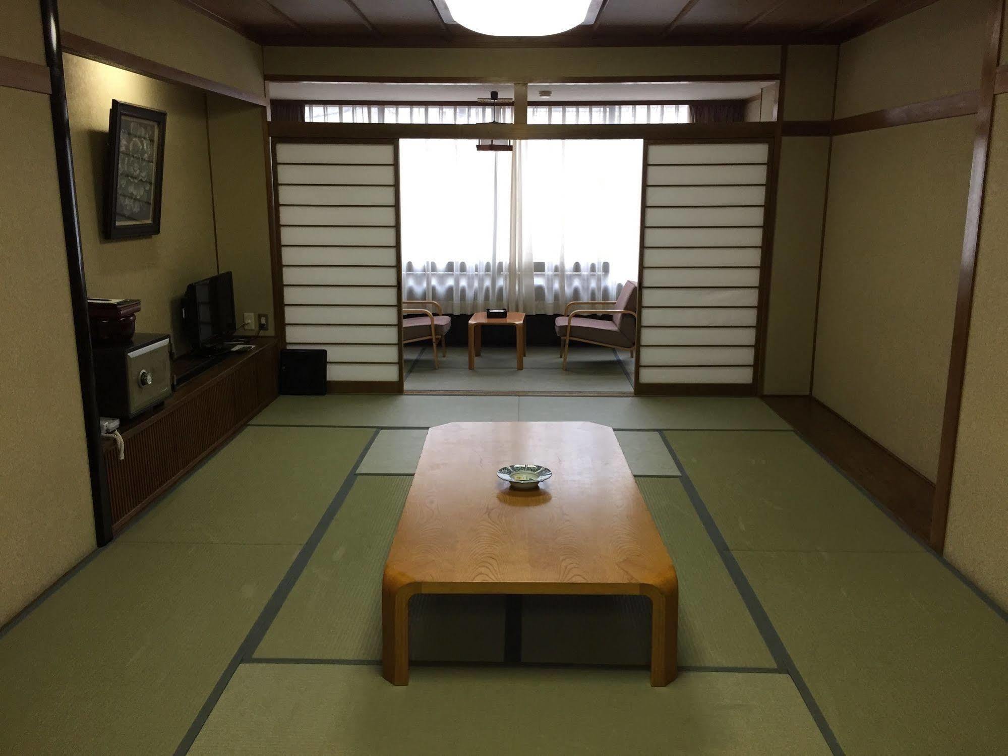 Sera Bekkan Hiroshima Esterno foto